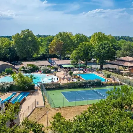 Le Ti Buch Mobilhome En 4 Etoiles Avec Terrasse Plancha Et Climatisation Kamp alanı