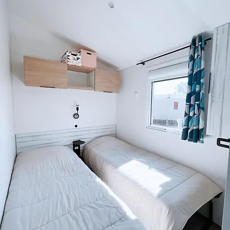 Kamp alanı Le Ti Buch Mobilhome En 4 Etoiles Avec Terrasse Plancha Et Climatisation La Teste-de-Buch